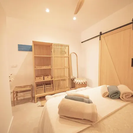 The Cave 408 Apartment